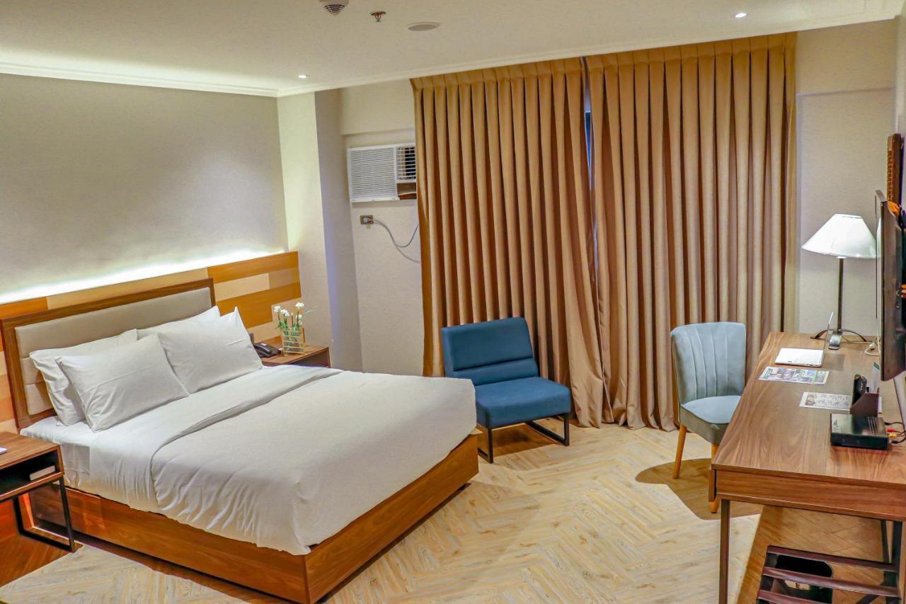 Acacia Hotel Bacolod Dış mekan fotoğraf