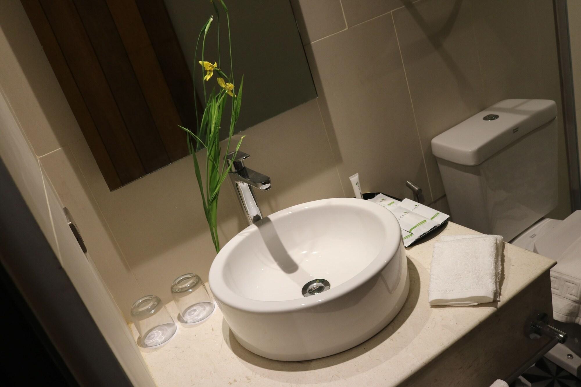 Acacia Hotel Bacolod Dış mekan fotoğraf