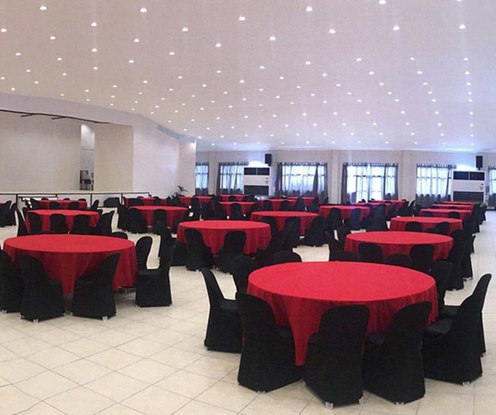 Acacia Hotel Bacolod Dış mekan fotoğraf