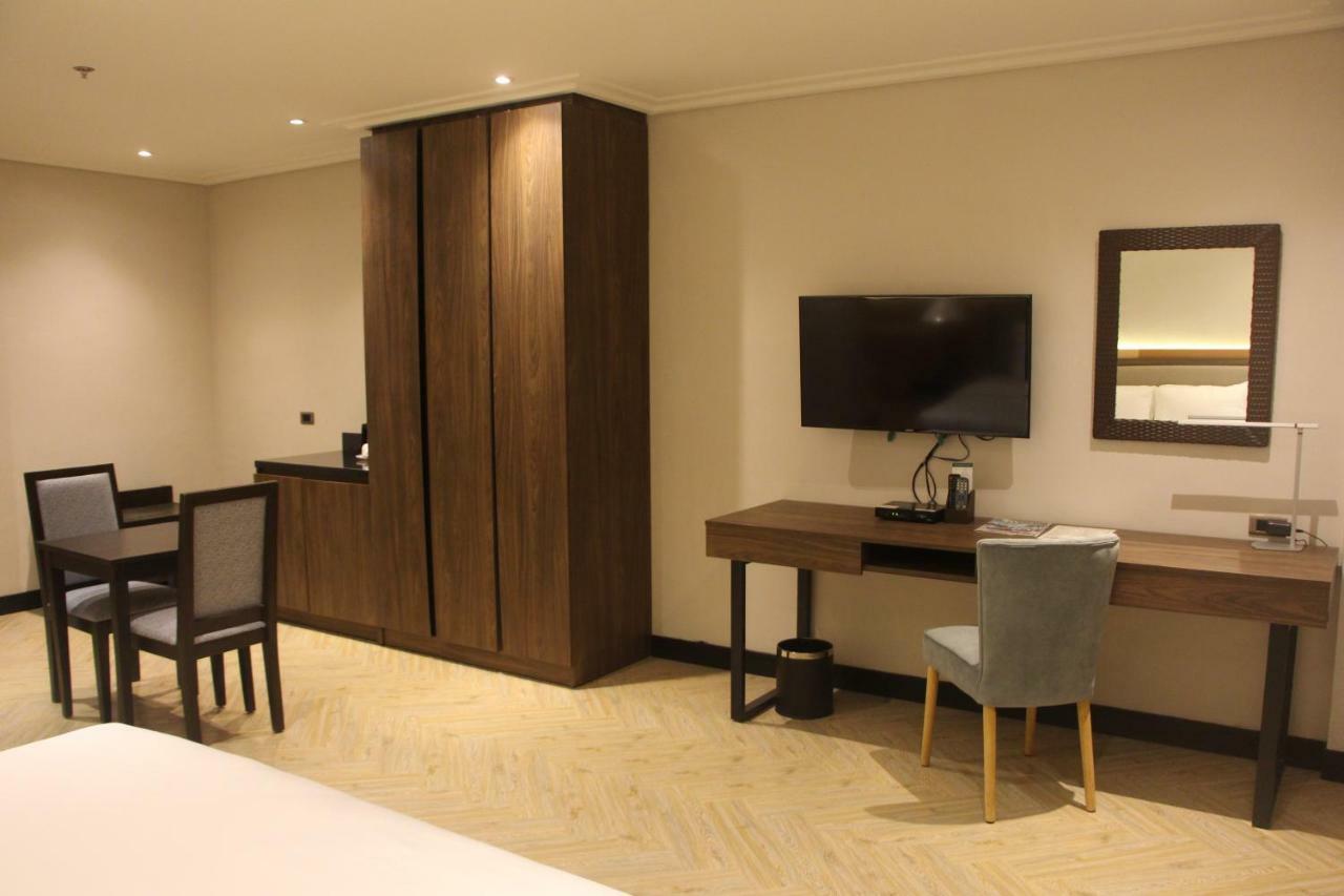 Acacia Hotel Bacolod Dış mekan fotoğraf
